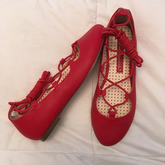 B.A.I.T Footwear Shoes - B.A.I.T Footwear Sandra Matte Red